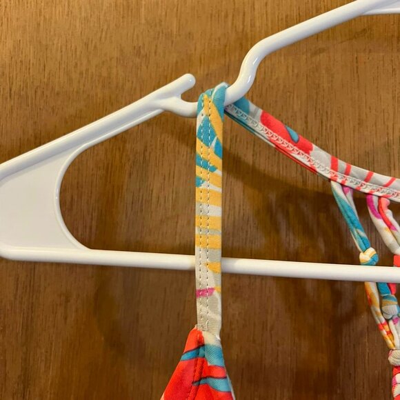 🐻Size L(12/14) - Catalina - Multi-Colored Swim Top - Picture 3 of 6